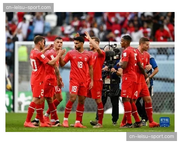 官方：摩纳哥前锋恩博洛训练中肌肉拉伤，将缺席四周