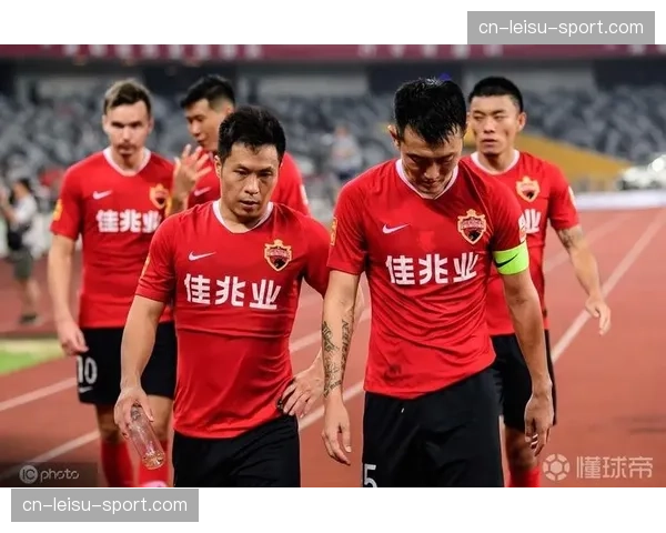 数据分析公司预测：本轮保级关键战，实时跑动数据将成胜负手