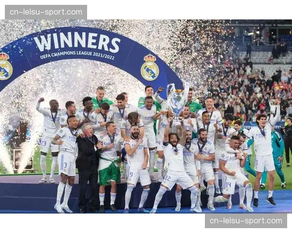 数据前瞻:阿森纳与巴萨的控球哲学对决,关键在中场绞杀 数据前瞻:阿森纳与巴萨的控球哲学对决,关键在中场绞杀