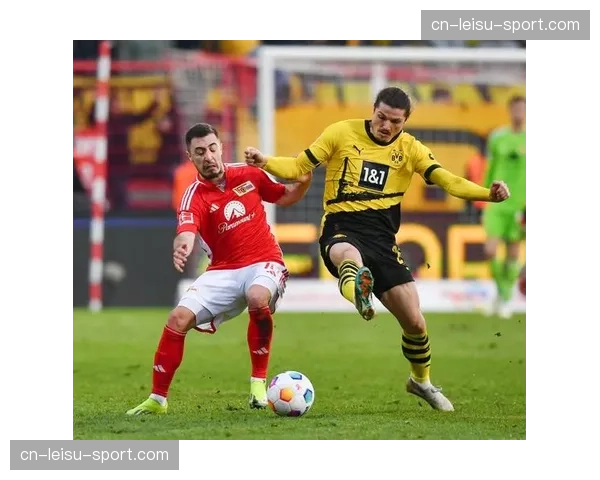 德甲俱乐部联合举办公益活动，为残障儿童提供足球体验日