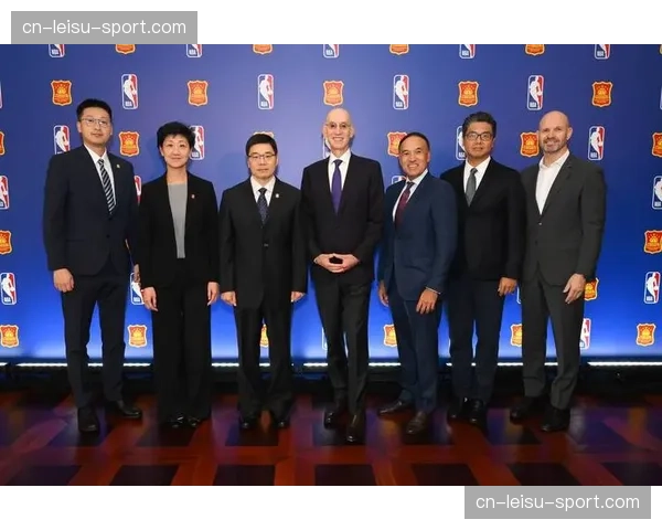 战报:首次在中东举行的NBA篮球无疆界训练营顺利闭幕 战报:首次在中东举行的NBA篮球无疆界训练营顺利闭幕