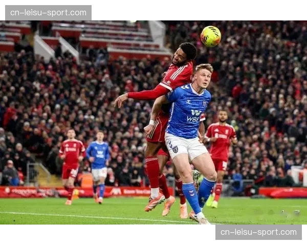 诺丁汉森林vs桑德兰：两种务实战术的正面硬刚